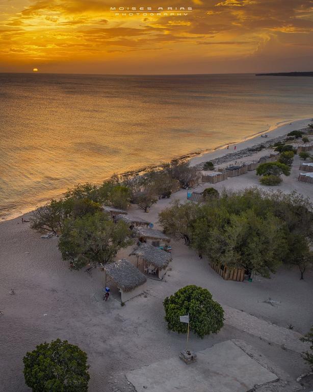 Eco Del Mar Hotel Педерналес Екстериор снимка